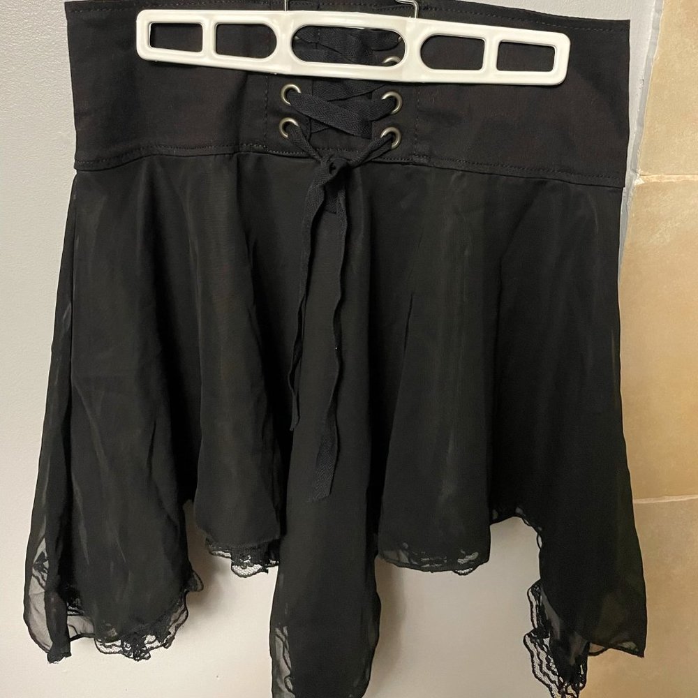 Tripp NYC flowy pointy black skirt with lace